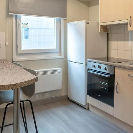 Ensuite Bedrooms With Shared Kitchen And Studios At The Heights In Birmingham Exterior photo