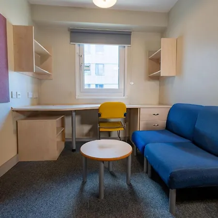 Ensuite Bedrooms With Shared Kitchen And Studios At The Heights In Birmingham Exterior photo